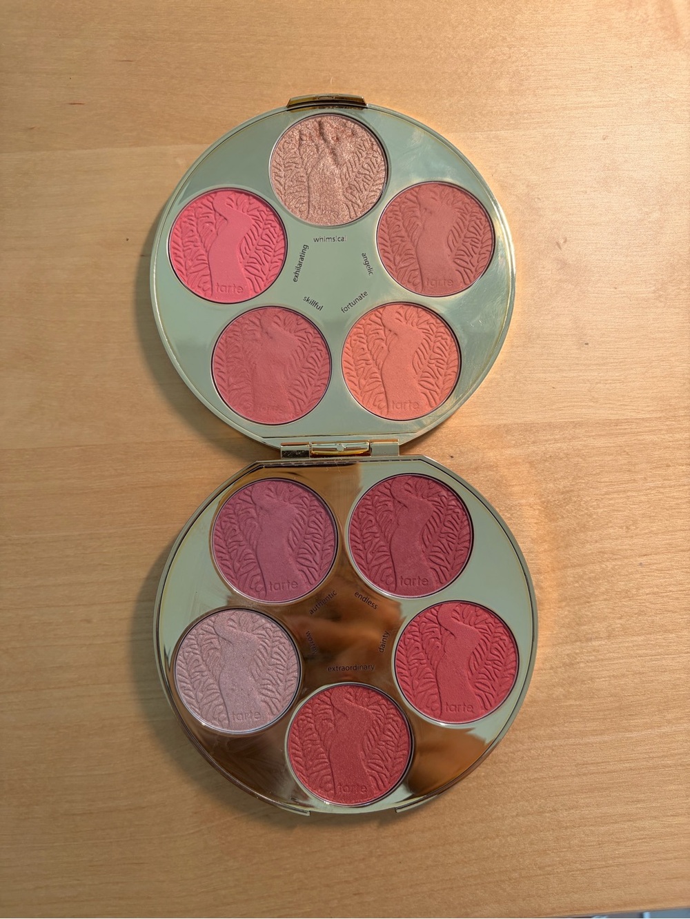 Tarte Blush Bazar palette Multi-Shade Blush & Highlight